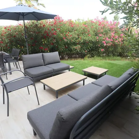 Villa Lynade Vila *